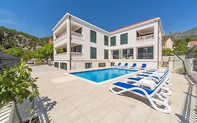Apartments Casa Blanca Y Verde